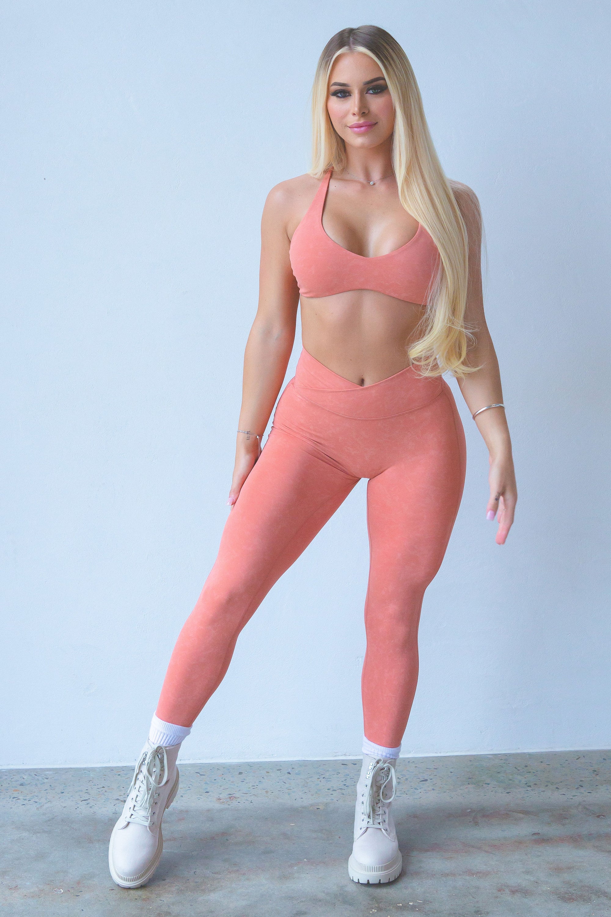 LUXE LEGGING- HOT PINK/WHITE - Tahira Official
