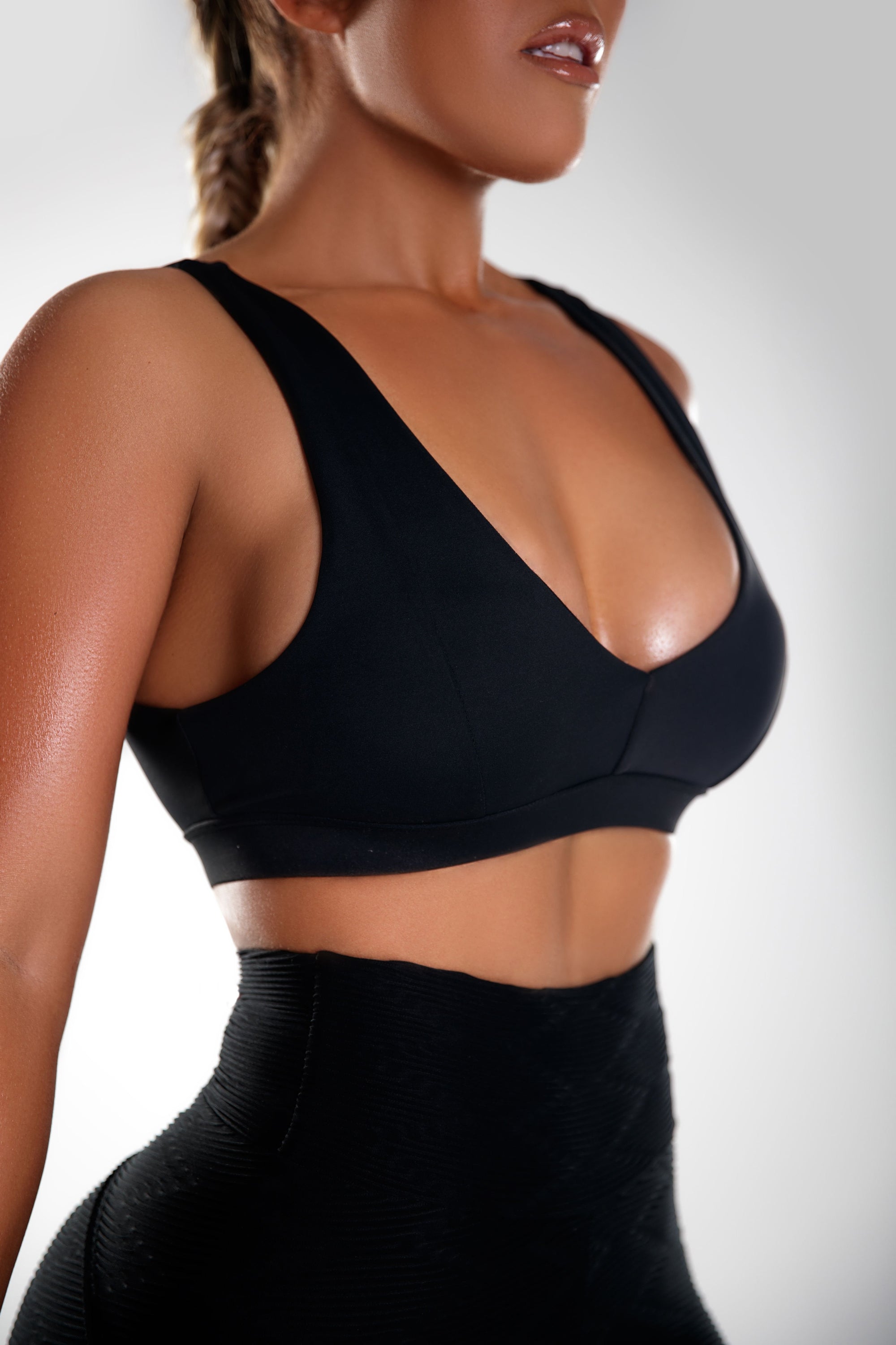 KAI SPORTS BRA BLACK - Tahira Official